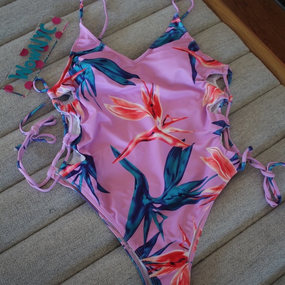 NEW Floral Cutout Tie Lace Up One Piece Swimsuit - Picture 3 of 9